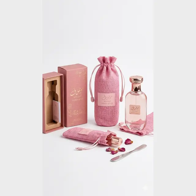 عطر موضوف وردي للنساء – 100 مل مع كيس هدية